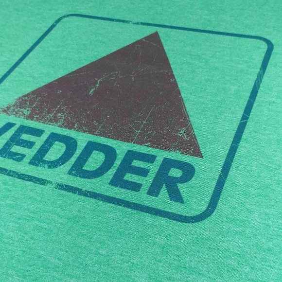 Pearl Jam Eddie Vedder Citgo Mash-up Boston Redsox Fenway parody T-shirt NWT - Picture 3 of 4